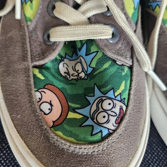 Rick And Morty Sneakers - Picture 2 of 5